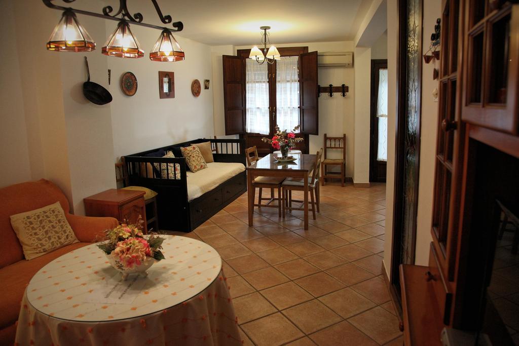 Casa Rural Azahar Priego De Cordoba Bilik gambar