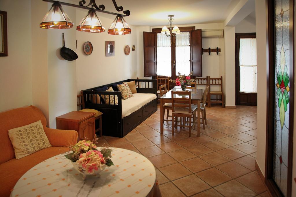 Casa Rural Azahar Priego De Cordoba Bilik gambar